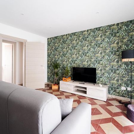 Historic Center Apartment - Catania Stays エクステリア 写真